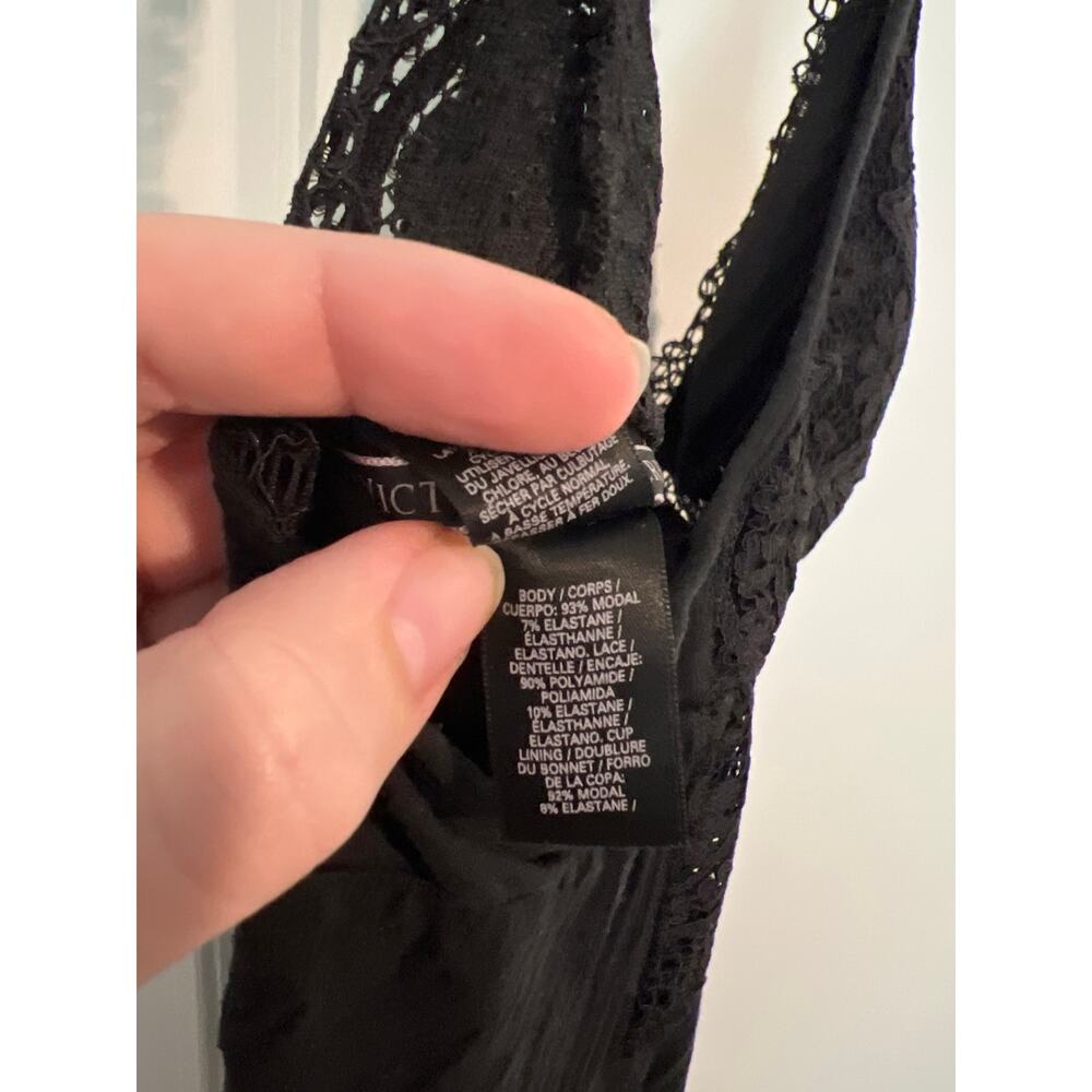Victoria’s Secret Black Lace Chemise Nightie – Size Medium - Picture 6 of 6